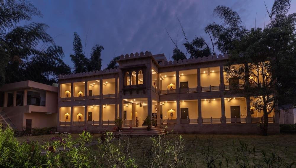 Vraksh Resort Pench